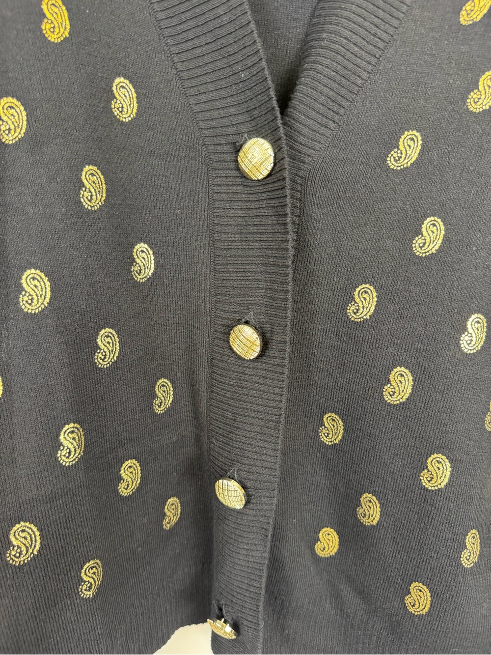 Beldini Black Gold Paisley Print Cardigan Sweater L/G NWT Button Front Preppy - Picture 6 of 12